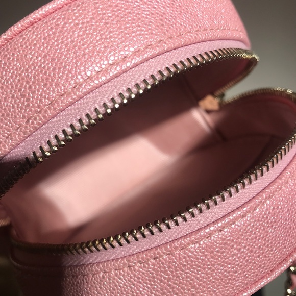 ❌SOLD❌Chanel round clutch on chain - Picture 3 of 5